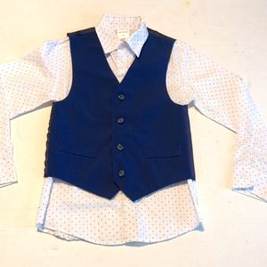 Van Heusen 2 Piece Boy Button Up & Vest Size 8